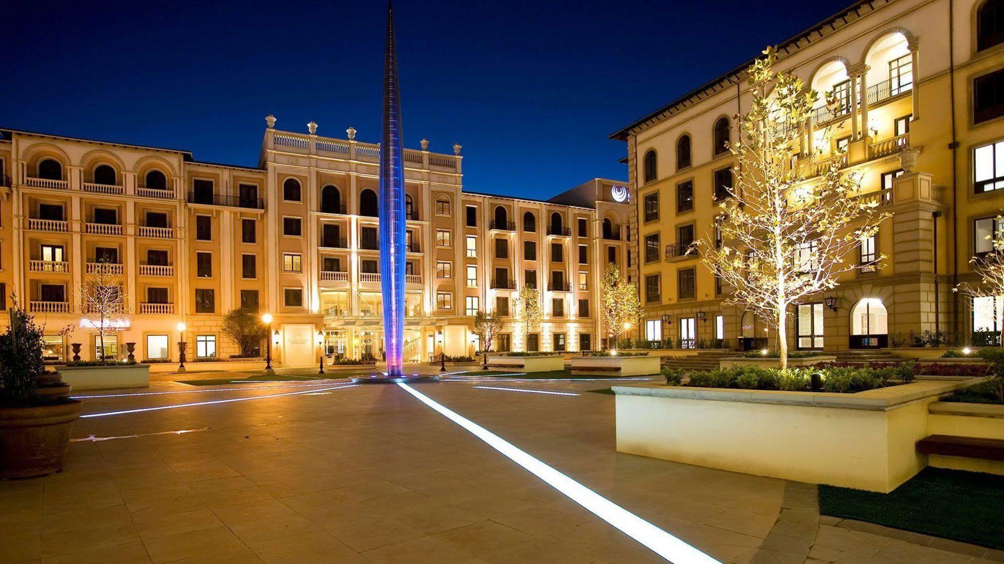 Pivot Hotel Montecasino Johannesburg Exterior photo