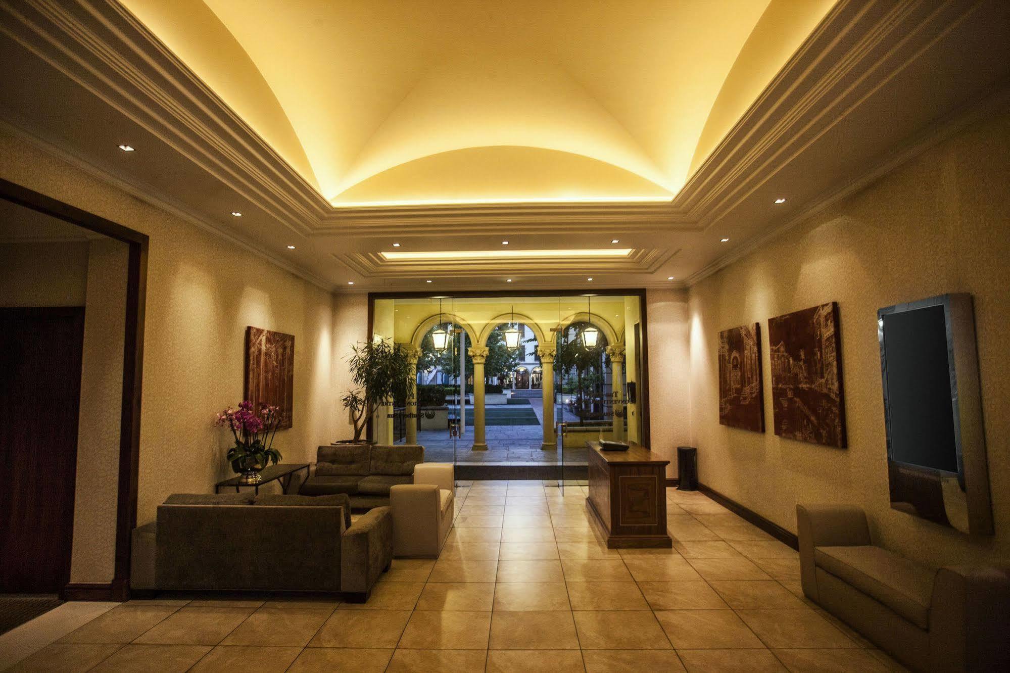 Pivot Hotel Montecasino Johannesburg Exterior photo